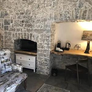 https://the-bakery-gileston-manor.tophotelsbath.com